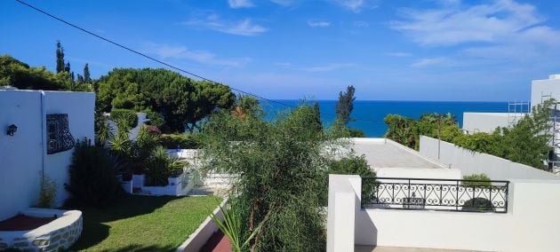 Villa spacieuse avec vue mer et grand jardin – Gammarth ...