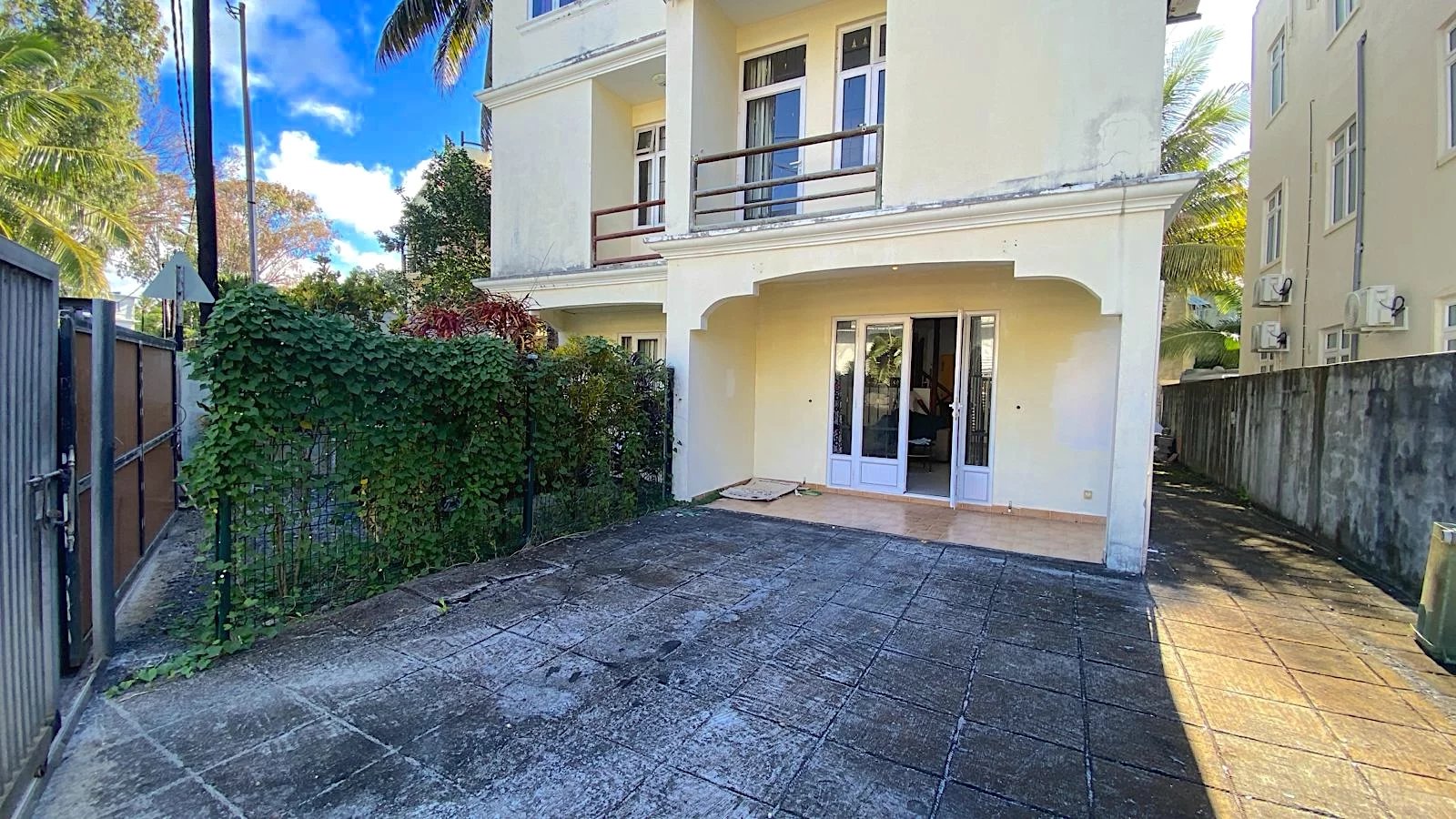 Rental – Two Bedroom Fully Furnished Duplex Apartment – Bras D'eau