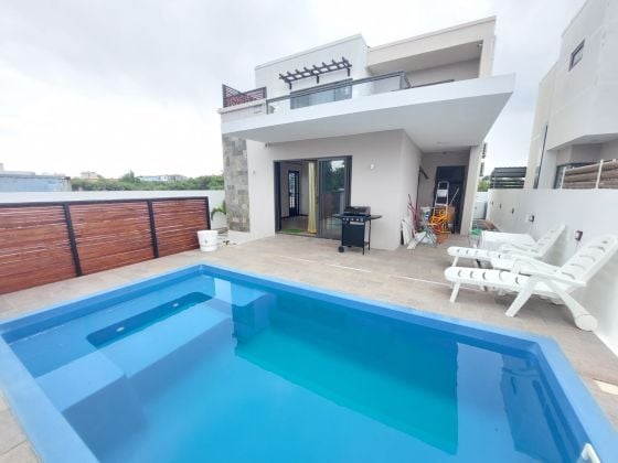 VILLA NEUVE À LOUER À PEREYBERE