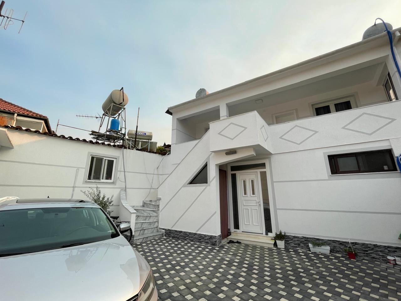 2 storey villa for rent
