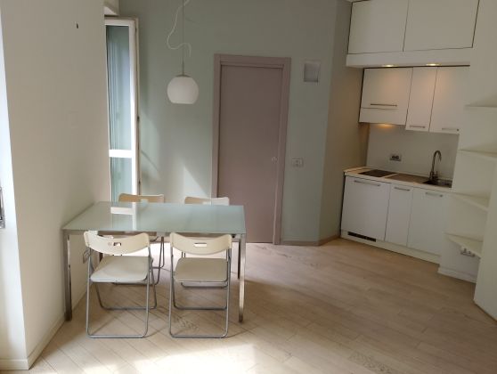 Modern Studio Apartment – Via Copernico, Milan – ...