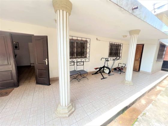 Villa en venta en el distrito de Bastos de Yaundé 