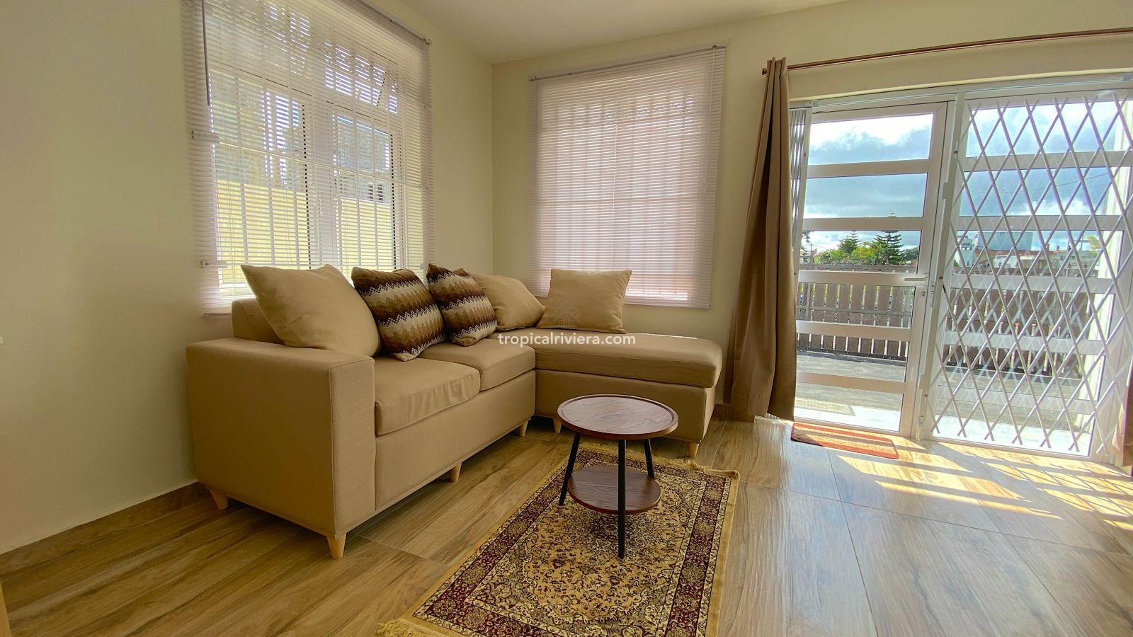 Rental – Two Bedroom + extra room, attached house 80 m2 – Curepipe