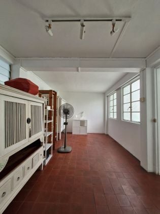 Spacieux logement patrimonial dans une maison de ville d'avant-guerre ...