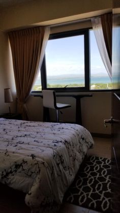 2BR 2TB MACTAN NEWTOWN CONDO FOR SALE 7.5M peos