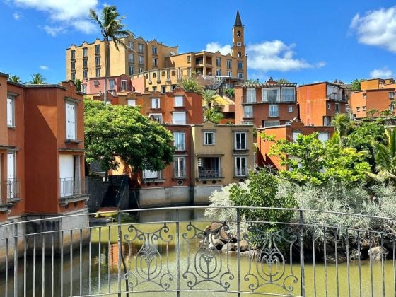  FOR RENT - RENOVATED 2-BEDROOM APARTMENT - PORT CHAMBLY