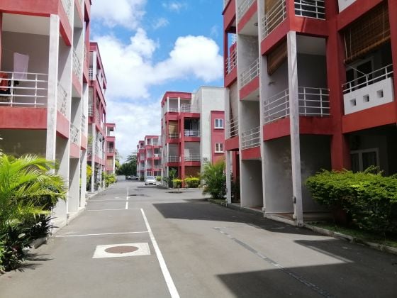 PENTHOUSE ÉLÉGANT ET MODERNE À VENDRE DANS UN ...