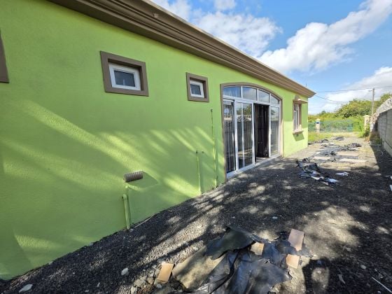 MAISON INDIVIDUELLE DE PLAIN-PIED À VENDRE À PEREYBERE