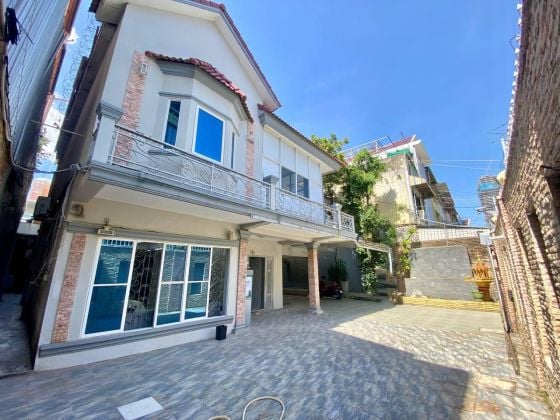 Nice Villa for Rent near Boeung Keng Kang 1