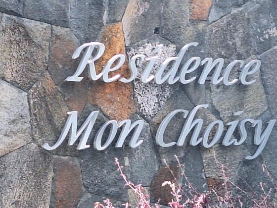  FOR RENT – Spacious Villa Just 3 Mins from Mont Choisy Beach! ...