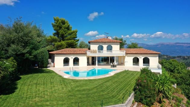 Mandelieu – Villa 8 pièces 350 m² – Vue mer ...