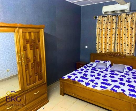 Comfortable house, 2 bedrooms with air-conditioned living room 