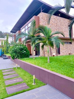Prestigious 7 Bedroom Villa with Pool – Cocody Riviera 4