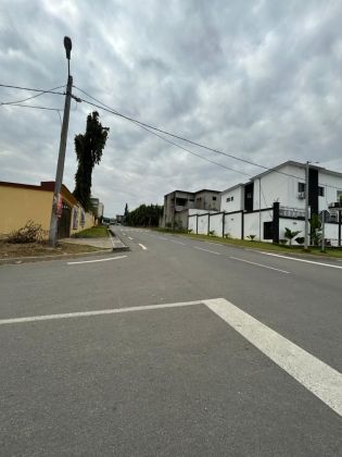 Bellissimo terreno edificabile in vendita a M'badon 