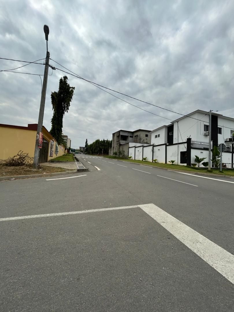 Bellissimo terreno edificabile in vendita a M'badon 