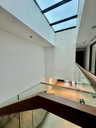 Luxury 4-Bedroom Villa with Private Pool for Rent in Kuwait City