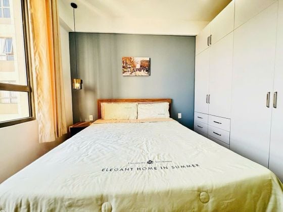 Apartamento de 2 habitaciones con vista al río en Masteri Thao Dien ...