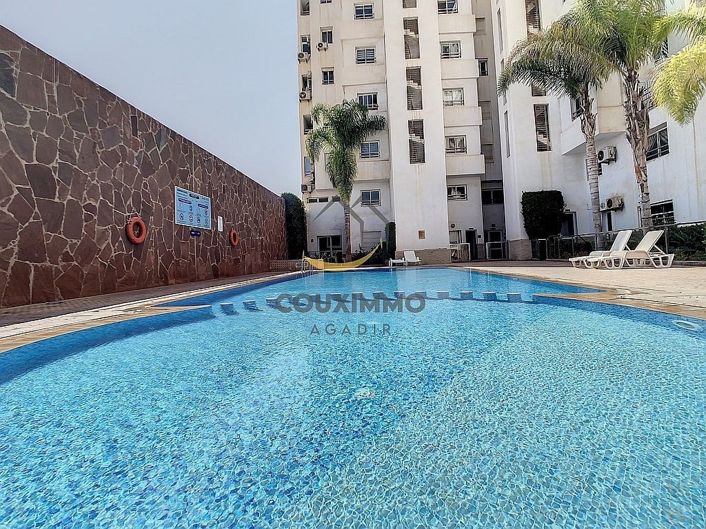 Nicely. fully furnished 1 first floor apartment (85 m2) in the city center (Talborjt) with community swimming pool: