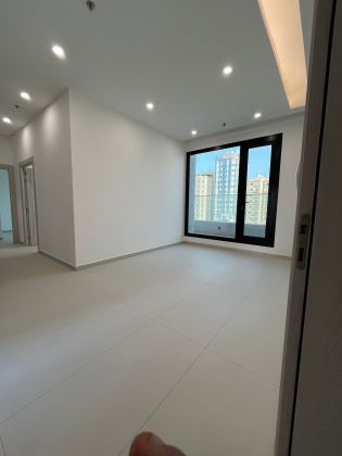 Modern apartment with balcony and large roof for rent