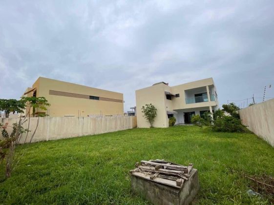 Villa duplex en vente à grand bassam 