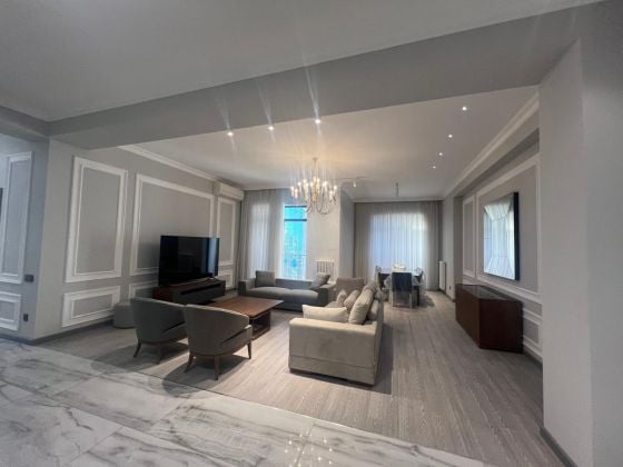  Brand new 3 bedrooms apartment near Landmark 