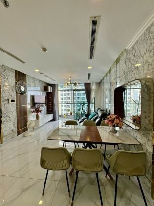 SE ALQUILA – Apartamento de 3 habitaciones en el piso 37 – ...