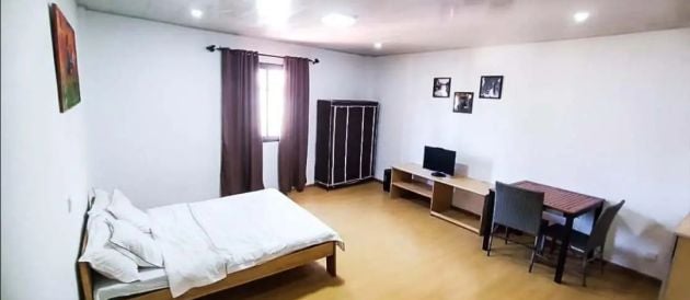 STUDIO MEUBLÉ - BEHORIRIKA 