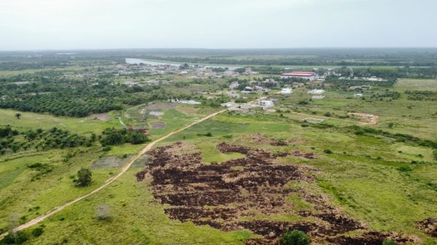 DES LOTS EN VENTE, ZONE JACQUEVILLE ET GRAND-BASSAM