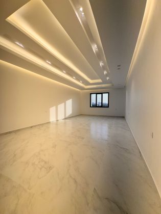 Apartment for rent in Salwa, first tenant 3 bedrooms