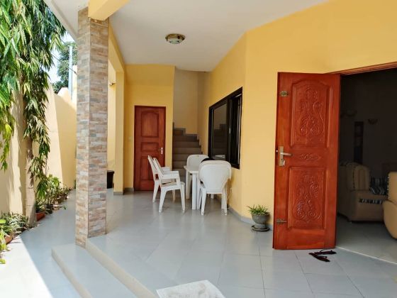 Rent a furnished villa with 4 bedrooms and living rooms for rent at ...