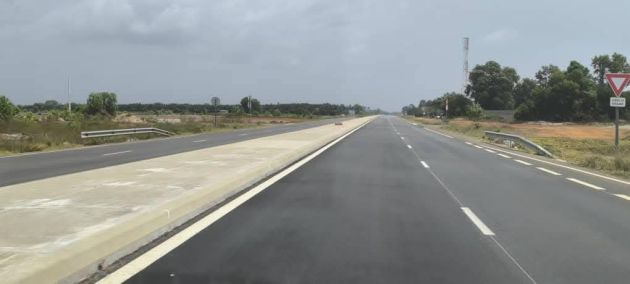 Nouvelle autoroute Bassam-Assinie 4 lots de 500 M2 disponibles avec ACD 