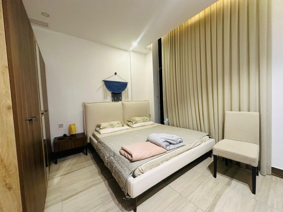 Furnished Two bedroom apartment for rent in Salmiya ,Close to Marina and ...