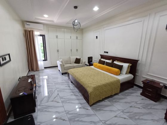 Vente d'une Triplex Riviera 4