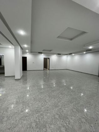 For rent, a basement floor in Al-Siddiq Five master bedrooms With closets ...