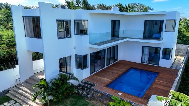 FOR RENT - MODERN 4-BEDROOM VILLA - GRAND BAY
