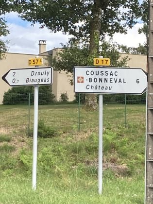 Rub shoulders with a 1,000-year-old chateau   Dream the life | Live the ...