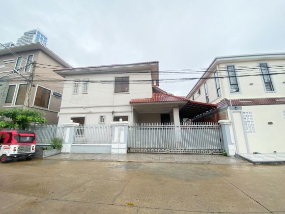 Family Home for Rent in Chroy Changvar, near Japanese Bridge
