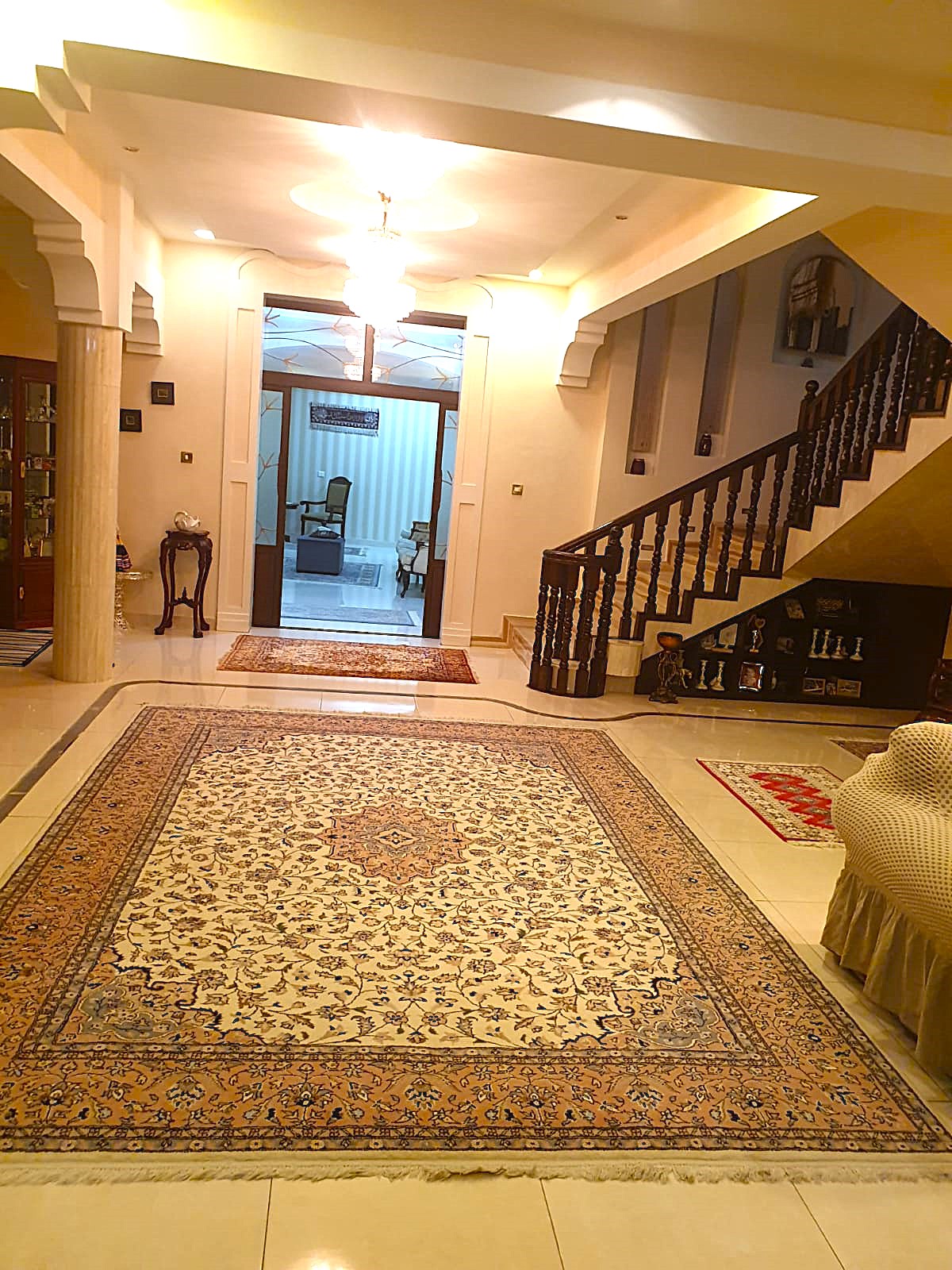 Beautiful Villa for Sale in Zinj near Al kindi Hospital BD.220,000/-