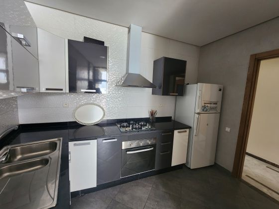  À LOUER – Bel appartement meublé à Casablanca 