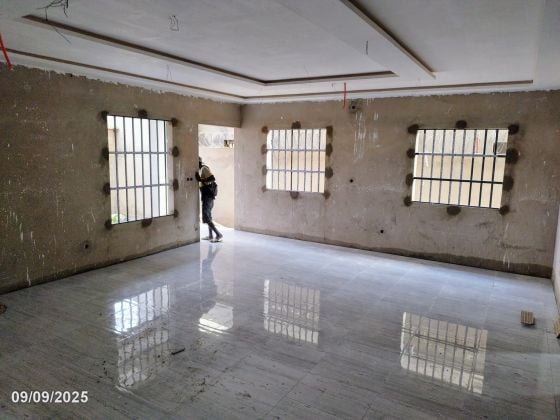 VILLA À FINIR À VENDRE CLÉ EN MAIN À ...