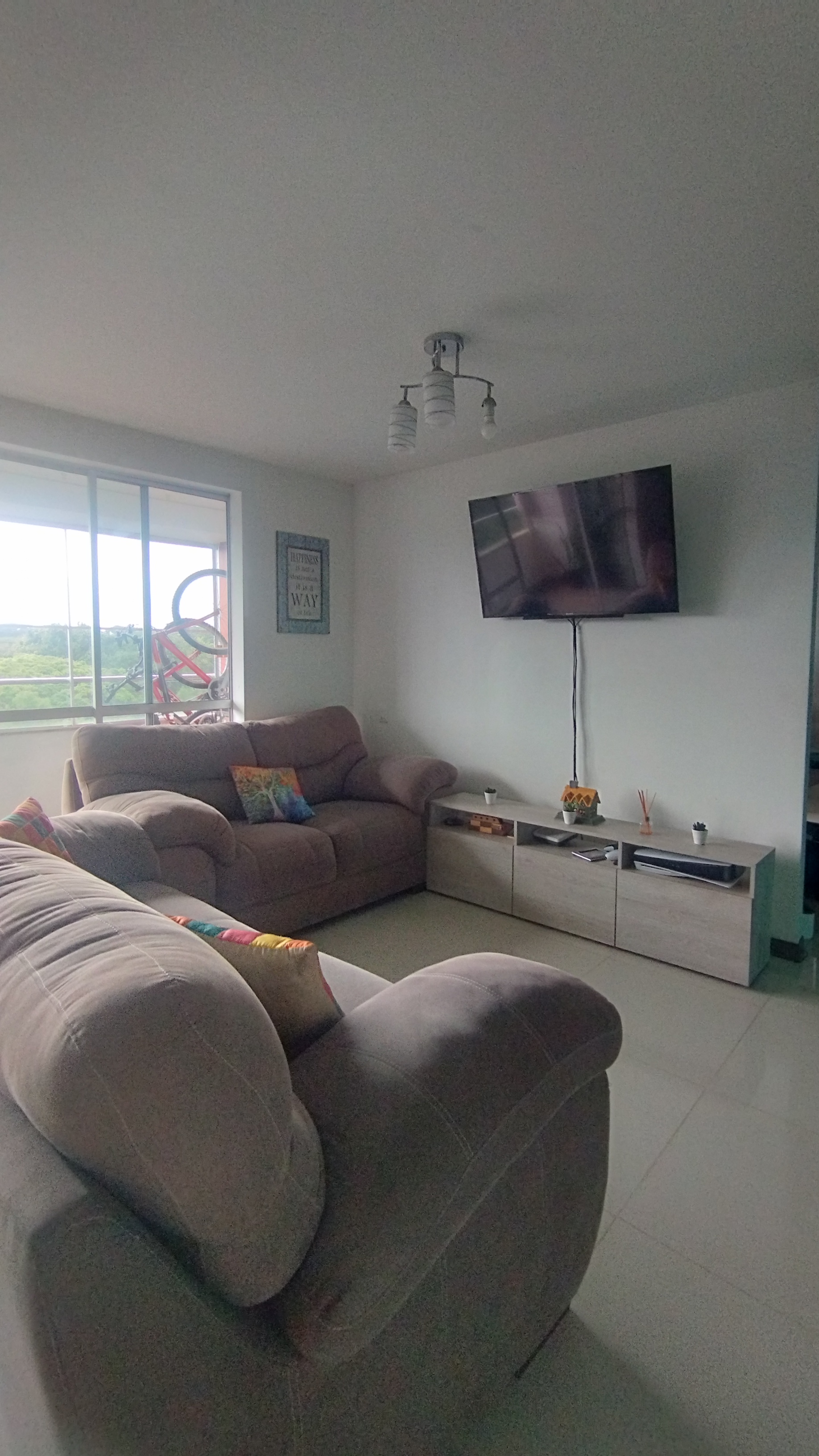  Beautiful Fully Furnished Apartment for Mid & Long-Term Rent in Bochalema, Cali &#55356;&#57119;