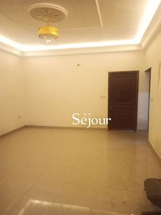 Appartements de deux chambres à louer à Akwa - nouvellement ...
