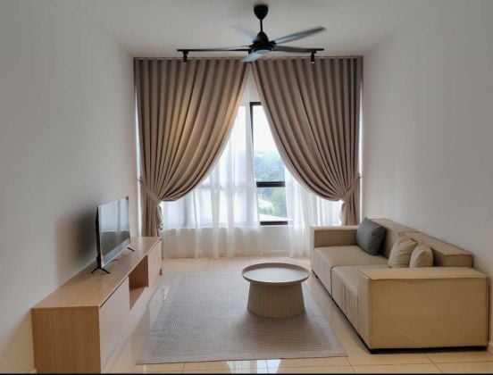 Fully furnished studio unit  