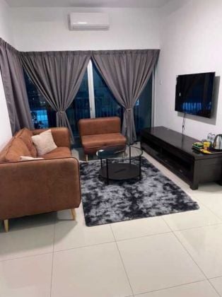 Fully furnished studio unit  
