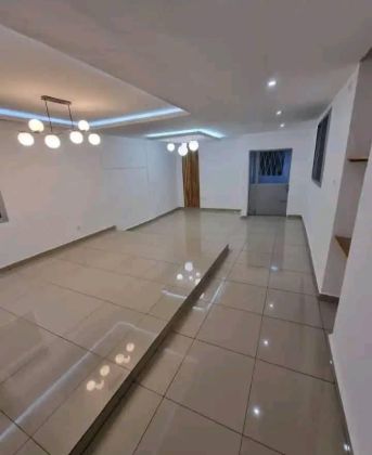 Villa di lusso in affitto a Bonapriso 