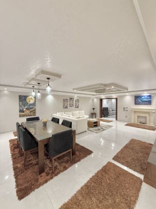 luxueux appartement 3 chambres avec pierres précieuses ...