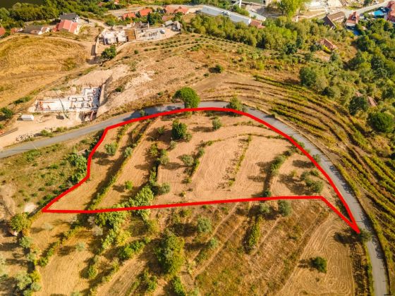 Terrain urbain constructible avec PIP approuvé – Caldas de ...