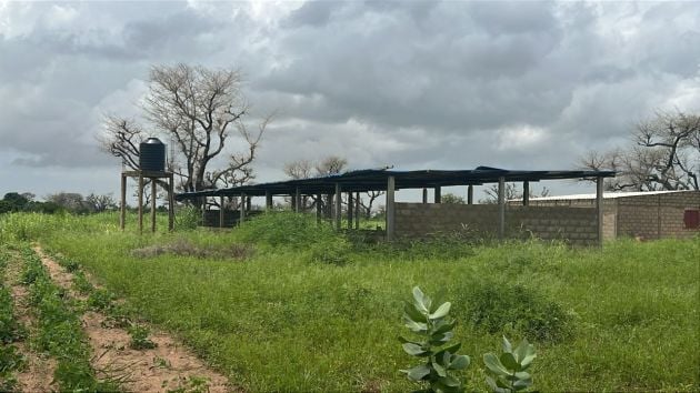 Terrains de 225 mètres carrés à vendre à ...