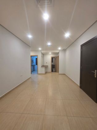 For rent in Salmiya Spacious living room