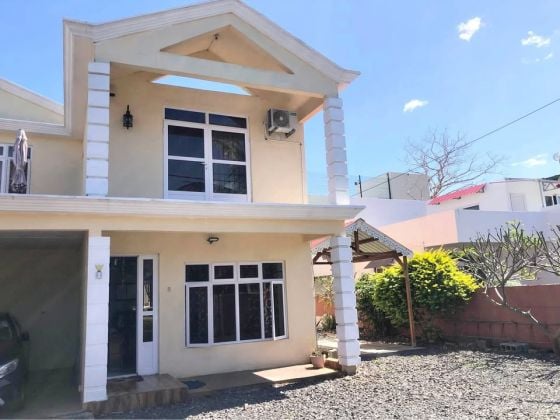 Beautiful fully furnished house for rent in Albion